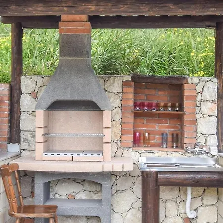 Ferienhaus Gorgeous In With House Sea View Stalettì