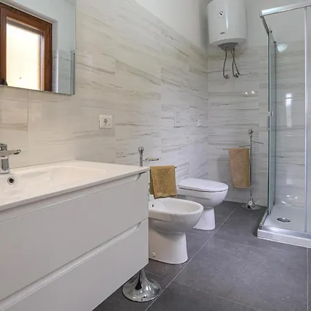 Gorgeous In With House Sea View בית נופש *