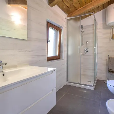 Gorgeous In With House Sea View Ferienhaus